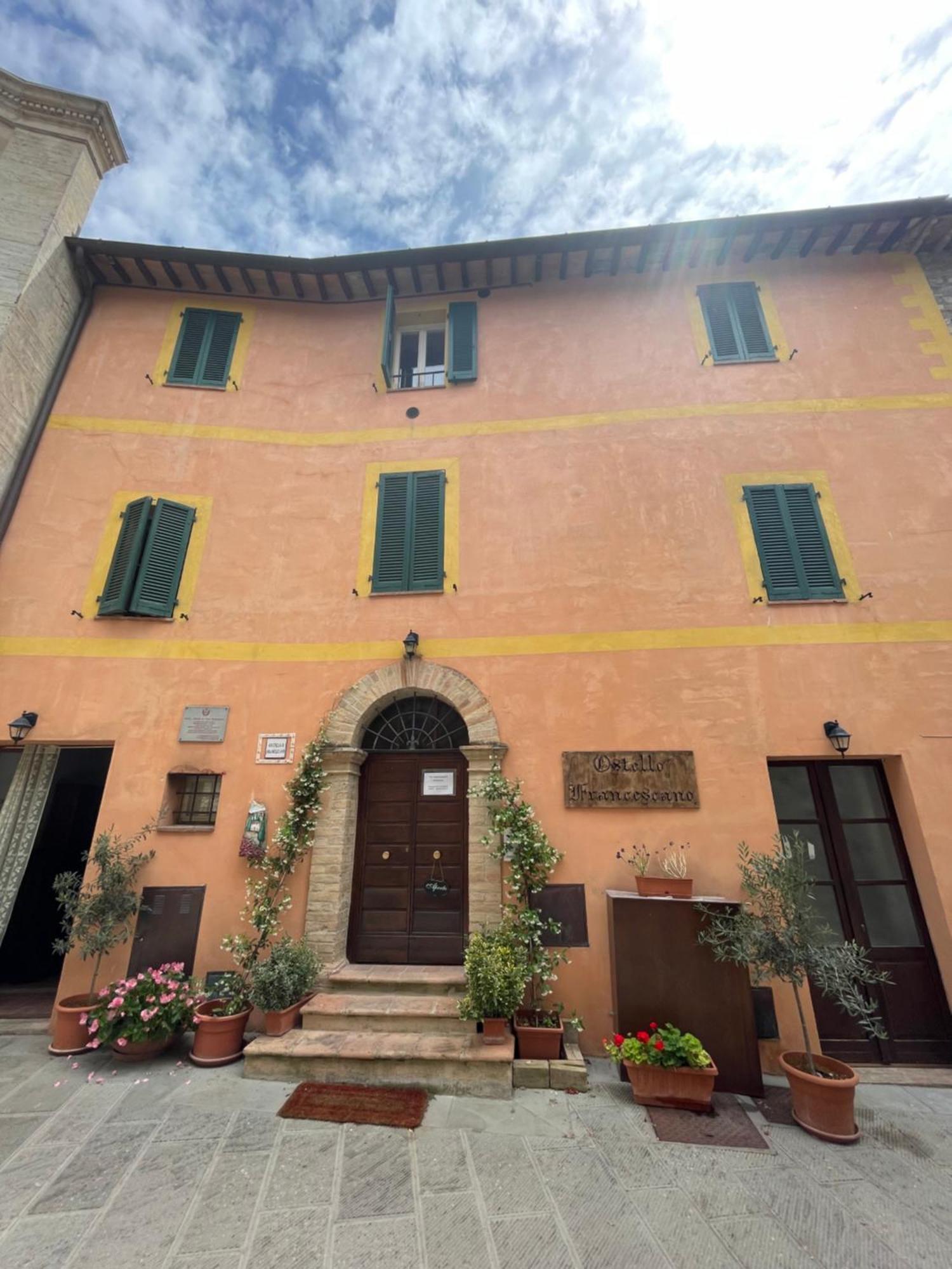 Locanda Francescana Valfabbrica 外观 照片